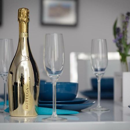 Clifton Bespoke Serviced Apartments Leeds  Esterno foto