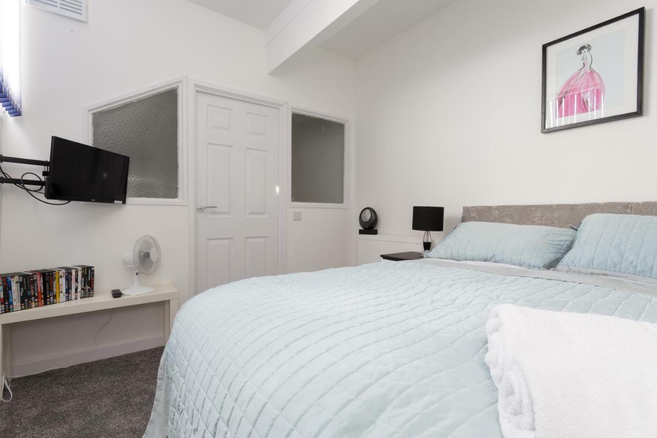 Clifton Bespoke Serviced Apartments Leeds  Esterno foto